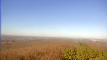 Weather camera view of Kessler Mountain.