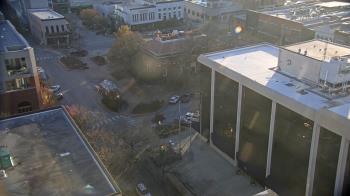 Weather camera view of The Graduate Hotel.
