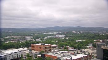 Weather camera view of The Graduate Hotel.