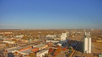 Weather camera view of Garden City Coop Inc - city center.