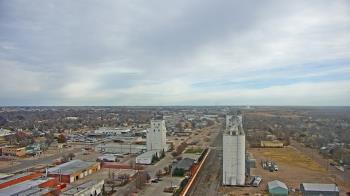 Weather camera view of Garden City Coop Inc - city center.