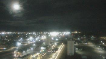Weather camera view of Garden City Coop Inc - city center.
