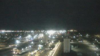Weather camera view of Garden City Coop Inc - city center.