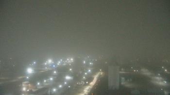 Weather camera view of Garden City Coop Inc - city center.