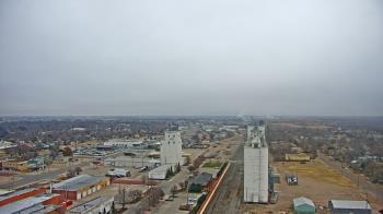 Weather camera view of Garden City Coop Inc - city center.