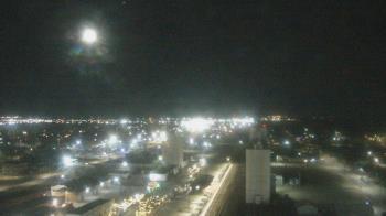 Weather camera view of Garden City Coop Inc - city center.