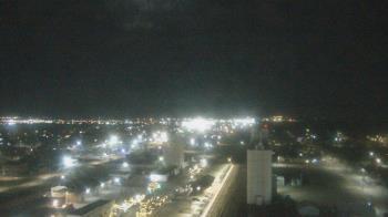 Weather camera view of Garden City Coop Inc - city center.