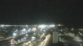 Weather camera view of Garden City Coop Inc - city center.