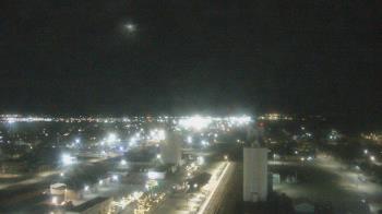 Weather camera view of Garden City Coop Inc - city center.