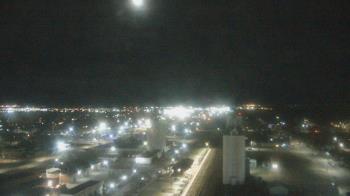 Weather camera view of Garden City Coop Inc - city center.