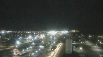 Weather camera view of Garden City Coop Inc - city center.