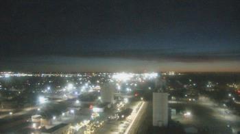 Weather camera view of Garden City Coop Inc - city center.