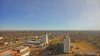 Weather camera view of Garden City Coop Inc - city center.