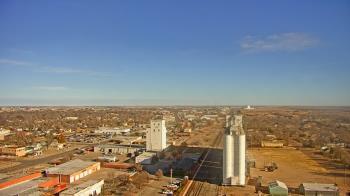 Weather camera view of Garden City Coop Inc - city center.