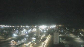 Weather camera view of Garden City Coop Inc - city center.