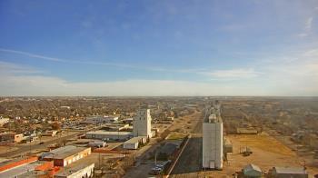 Weather camera view of Garden City Coop Inc - city center.