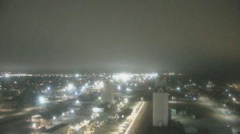 Weather camera view of Garden City Coop Inc - city center.