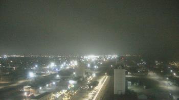 Weather camera view of Garden City Coop Inc - city center.