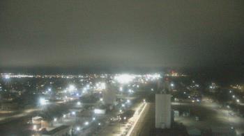 Weather camera view of Garden City Coop Inc - city center.