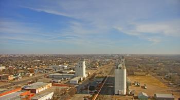 Weather camera view of Garden City Coop Inc - city center.
