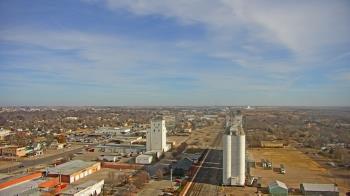 Weather camera view of Garden City Coop Inc - city center.