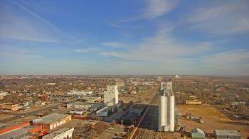 Weather camera view of Garden City Coop Inc - city center.