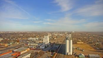 Weather camera view of Garden City Coop Inc - city center.