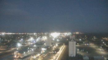 Weather camera view of Garden City Coop Inc - city center.