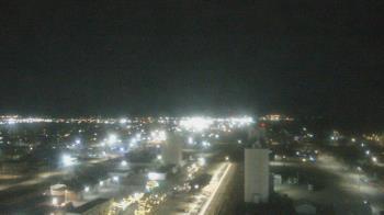 Weather camera view of Garden City Coop Inc - city center.