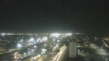 Weather camera view of Garden City Coop Inc - city center.