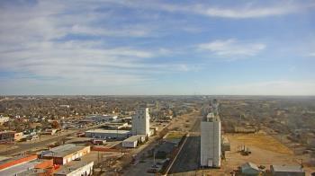 Weather camera view of Garden City Coop Inc - city center.