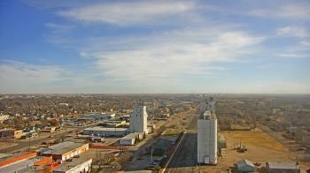 Weather camera view of Garden City Coop Inc - city center.