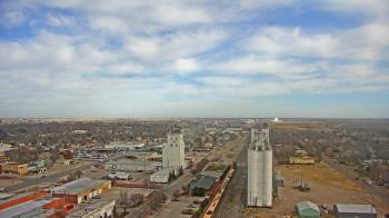 Weather camera view of Garden City Coop Inc - city center.