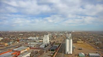 Weather camera view of Garden City Coop Inc - city center.