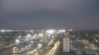 Weather camera view of Garden City Coop Inc - city center.