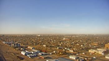 Weather camera view of Garden City Coop Inc - city center.