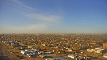 Weather camera view of Garden City Coop Inc - city center.