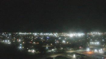 Weather camera view of Garden City Coop Inc - city center.