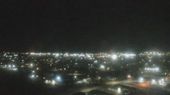 Weather camera view of Garden City Coop Inc - city center.