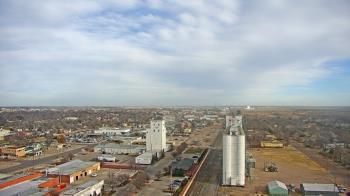 Weather camera view of Garden City Coop Inc - city center.