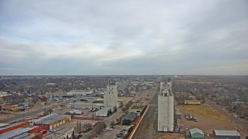 Weather camera view of Garden City Coop Inc - city center.