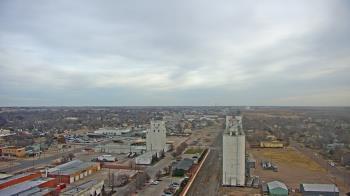 Weather camera view of Garden City Coop Inc - city center.