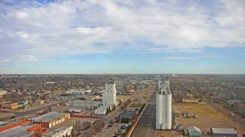 Weather camera view of Garden City Coop Inc - city center.