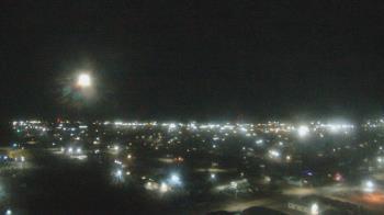 Weather camera view of Garden City Coop Inc - city center.