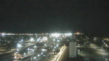 Weather camera view of Garden City Coop Inc - city center.