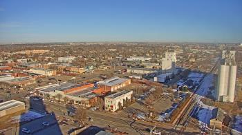 Weather camera view of Garden City Coop Inc - city center.