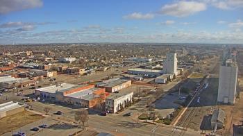 Weather camera view of Garden City Coop Inc - city center.