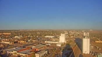 Weather camera view of Garden City Coop Inc - city center.