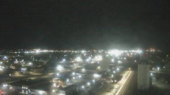 Weather camera view of Garden City Coop Inc - city center.