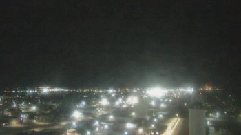 Weather camera view of Garden City Coop Inc - city center.